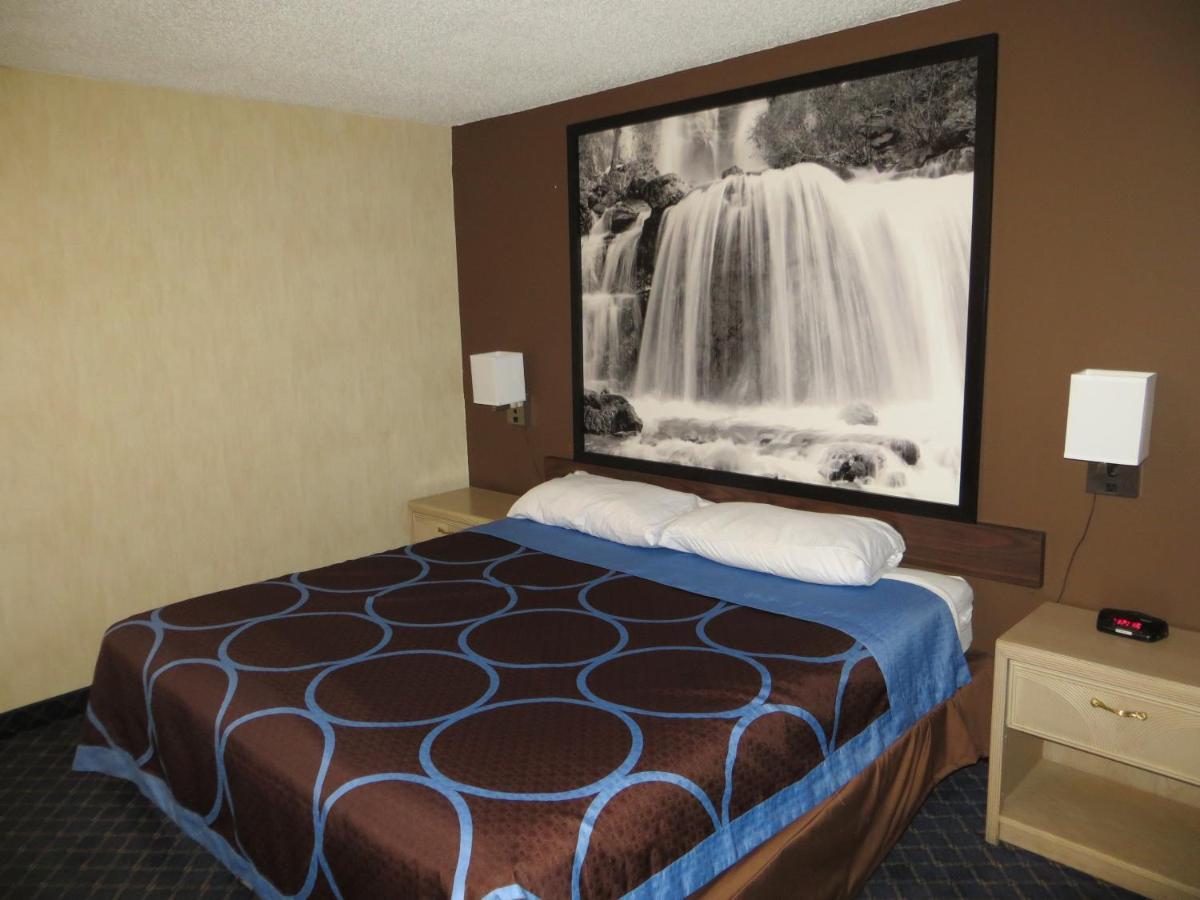 ซูเปอร์ 8 บาย วินด์แฮม เรดเดียร์ Hotel ห้อง รูปภาพ